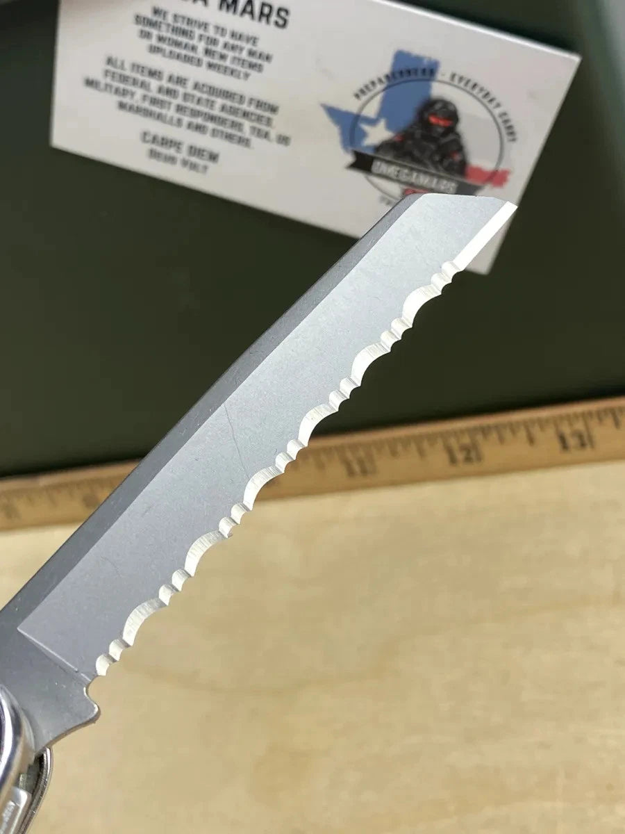 Leatherman Super Tool 300 LST#1. Looks/feel brand new. Little dirty from storage