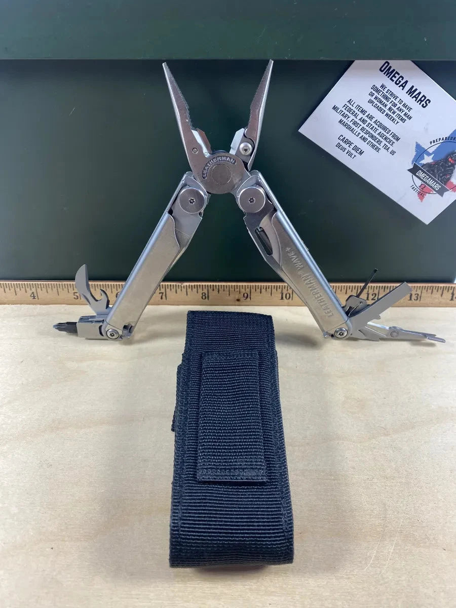 Leatherman Wave Plus #W+1 Most tools looks/feel brand new