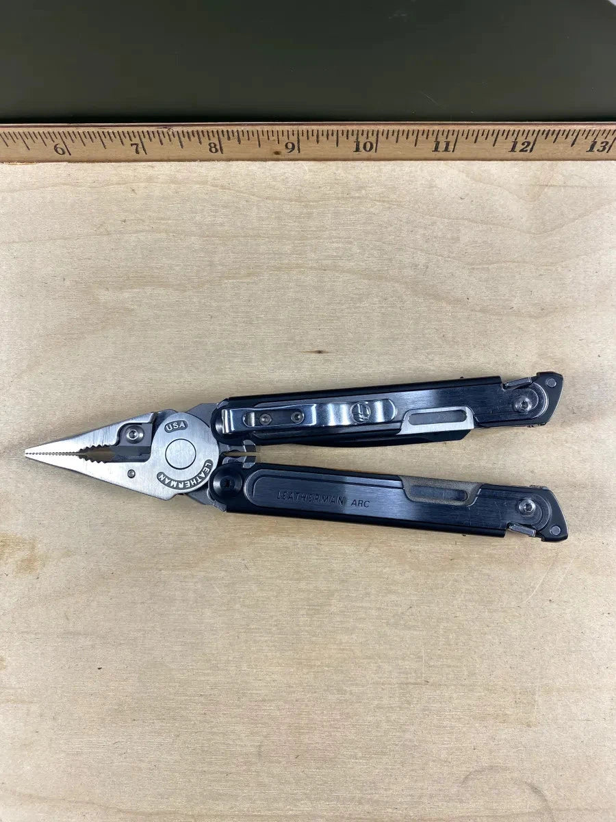 Leatherman Arc LA#1. Looks/feel brand new.