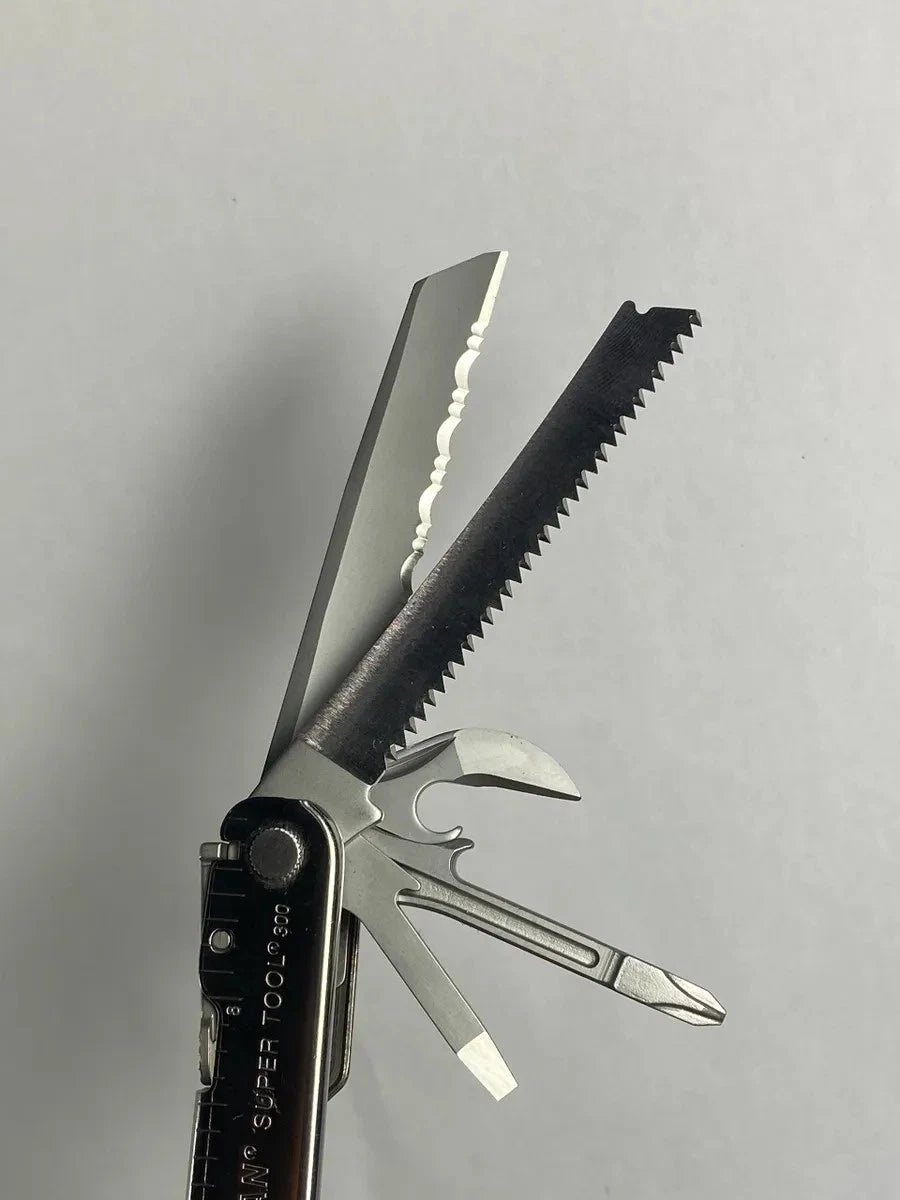 Leatherman Super Tool 300 LST#2. Looks/feel brand new. (MSRP$119.95 NEW)