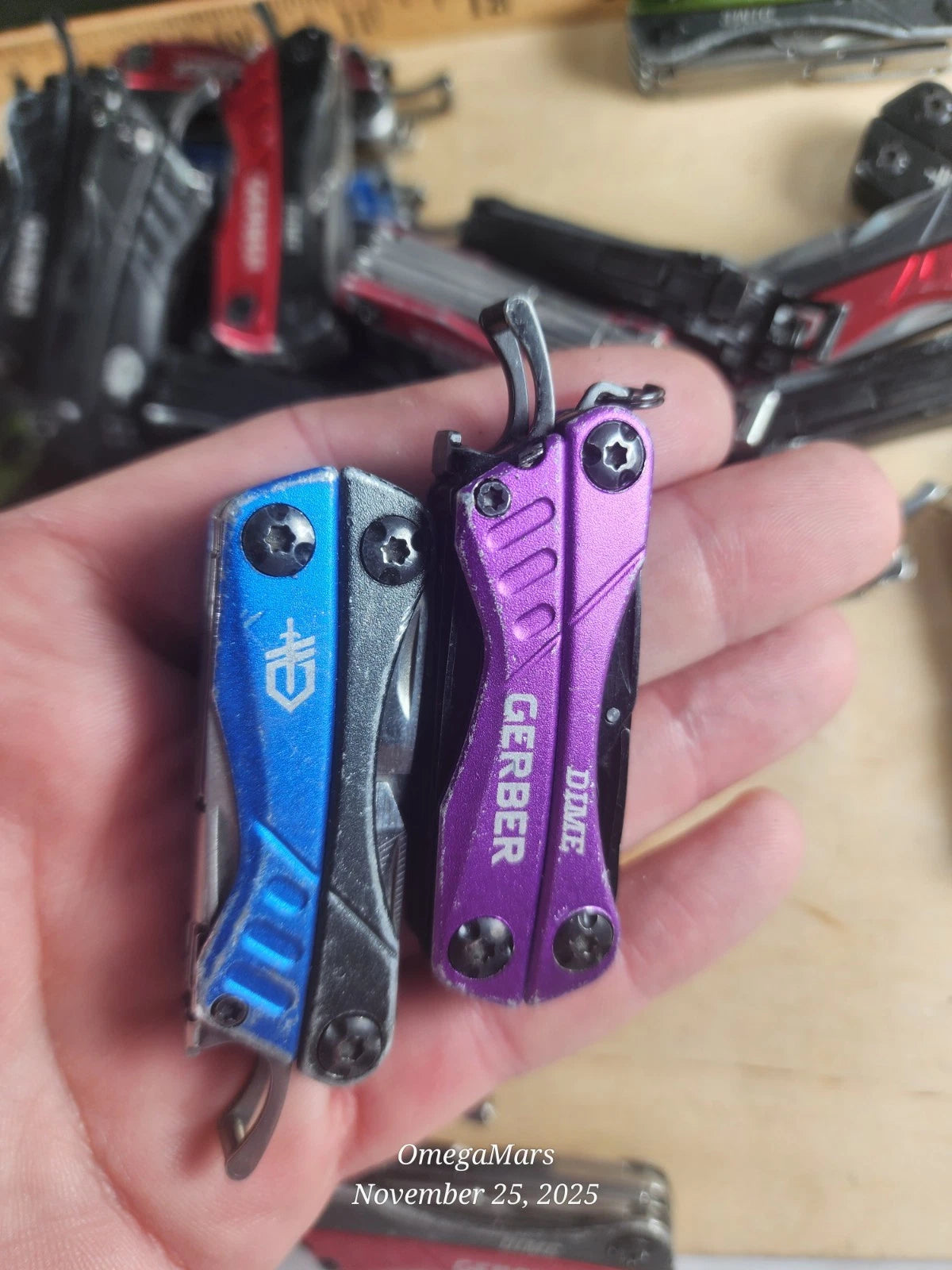Gerber Dime x1(One) at random