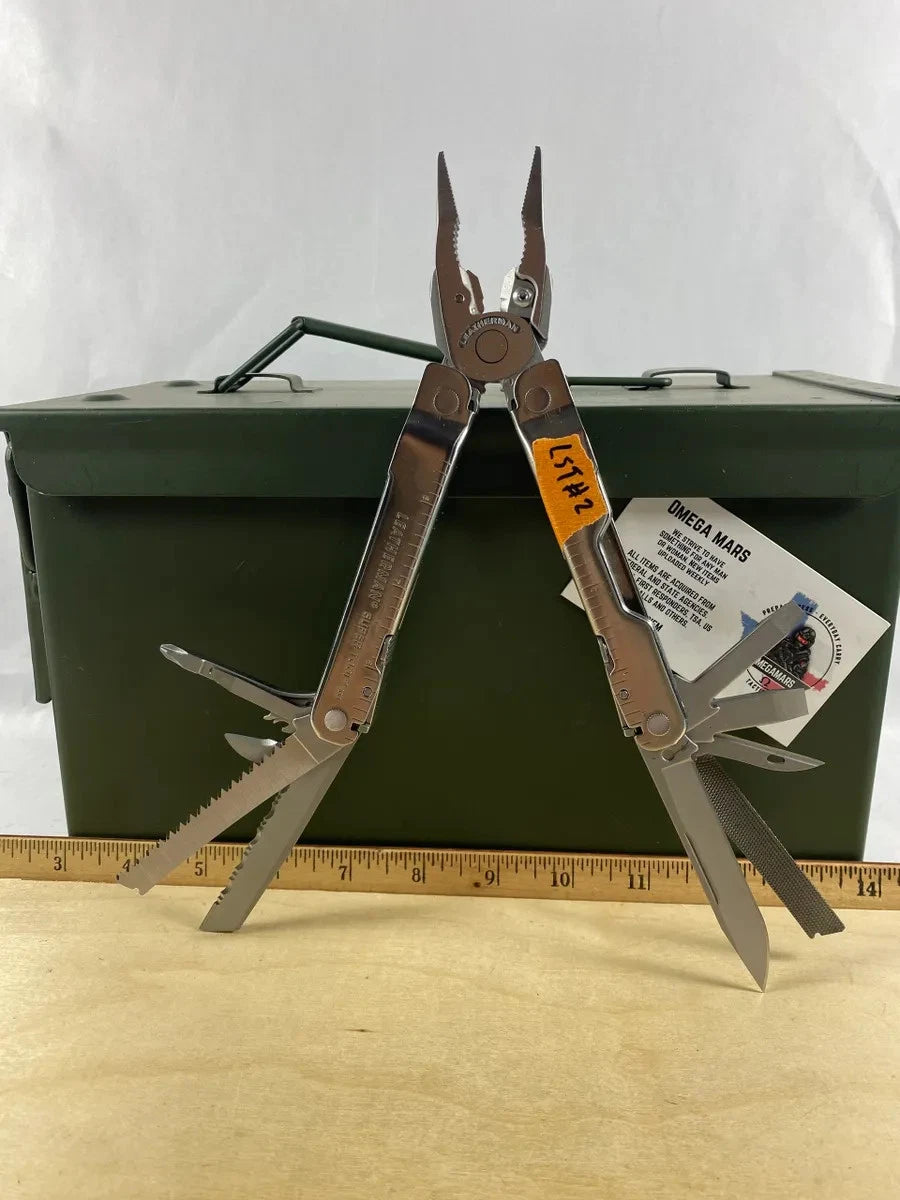 Leatherman Super Tool 300 LST#2. Looks/feel brand new. (MSRP$119.95 NEW)