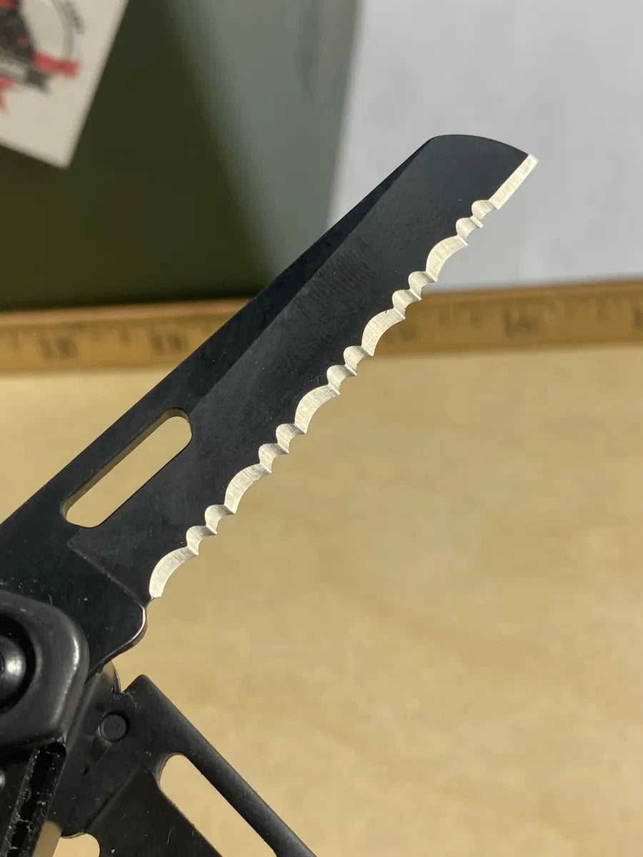 Leatherman OHT #O1. Light Scratches on handles but all tool look/feel brand new.