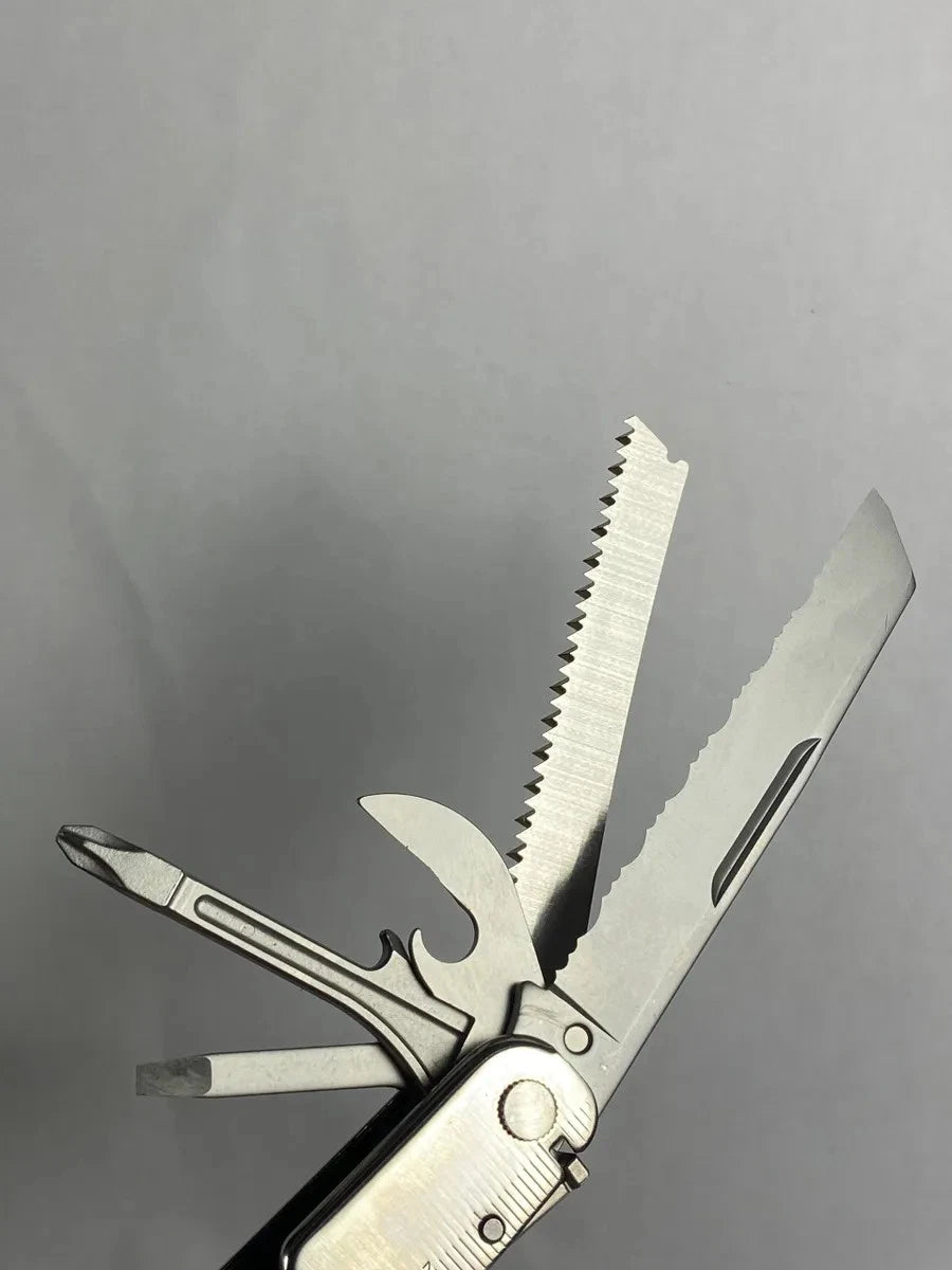 Leatherman Super Tool 300 LST#2. Looks/feel brand new. (MSRP$119.95 NEW)