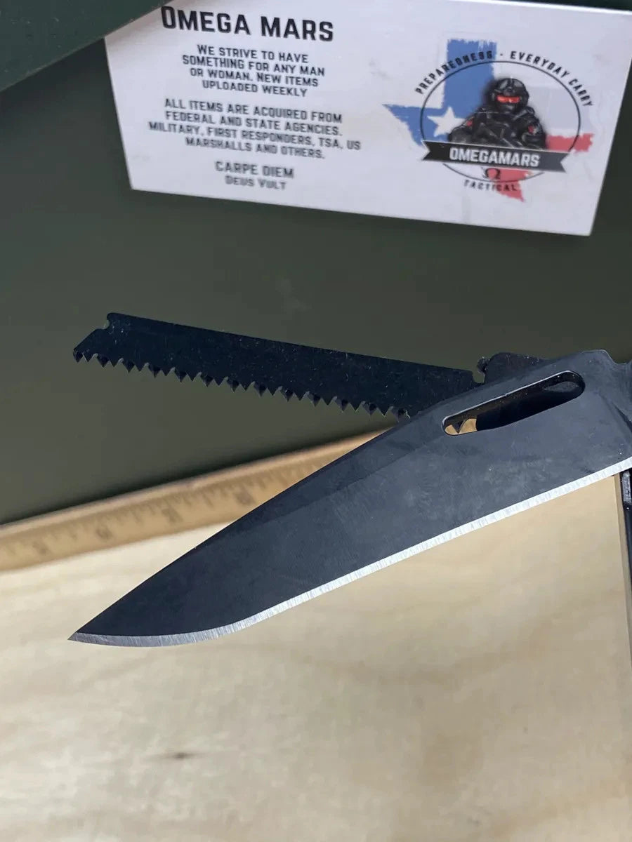 Leatherman Surge LS#1. Looks/feel brand new. (MSRP $159.95 NEW)