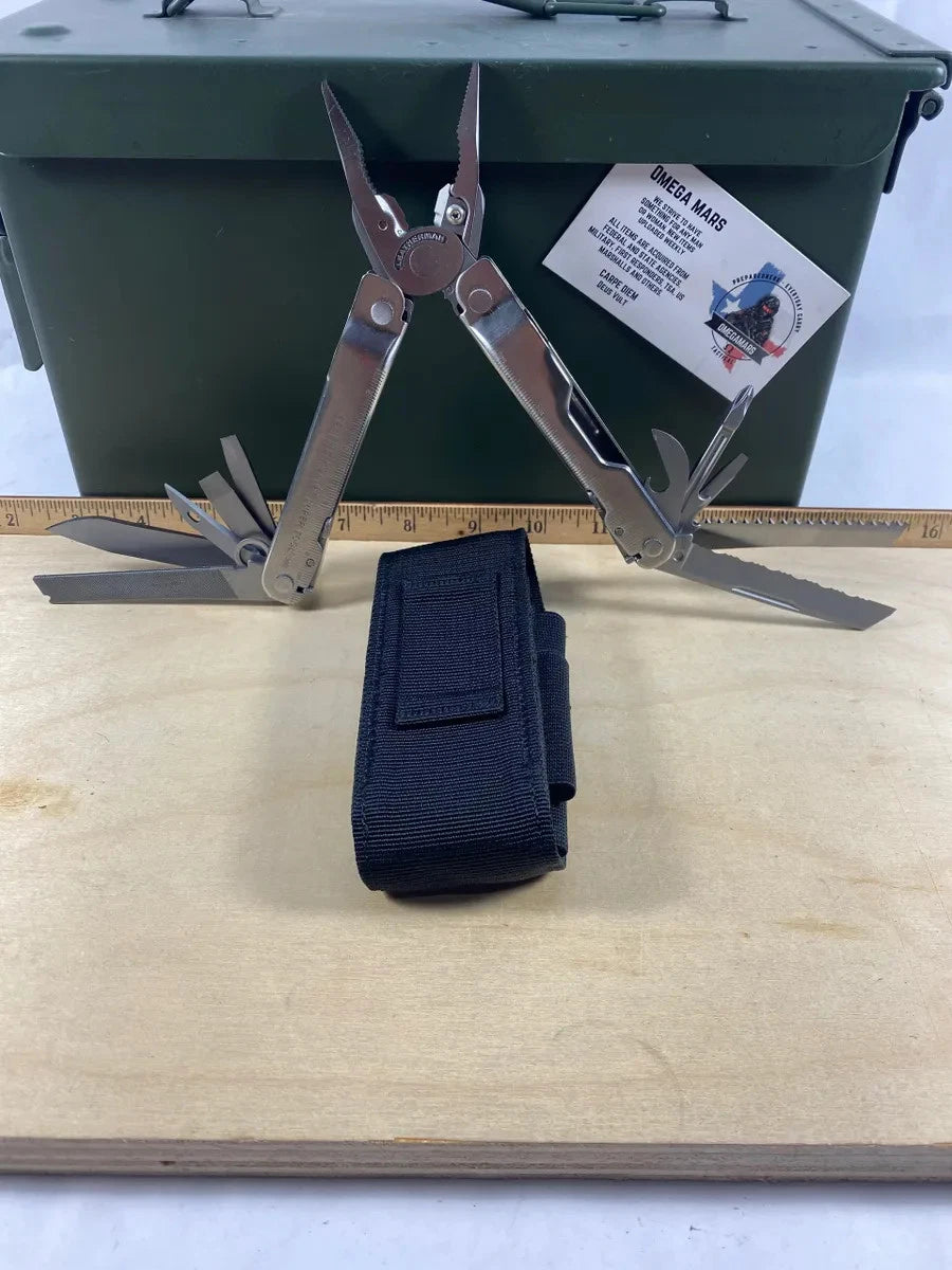 Leatherman Super Tool 300 LST#7. Looks/feel brand new. (MSRP$119.95 NEW)