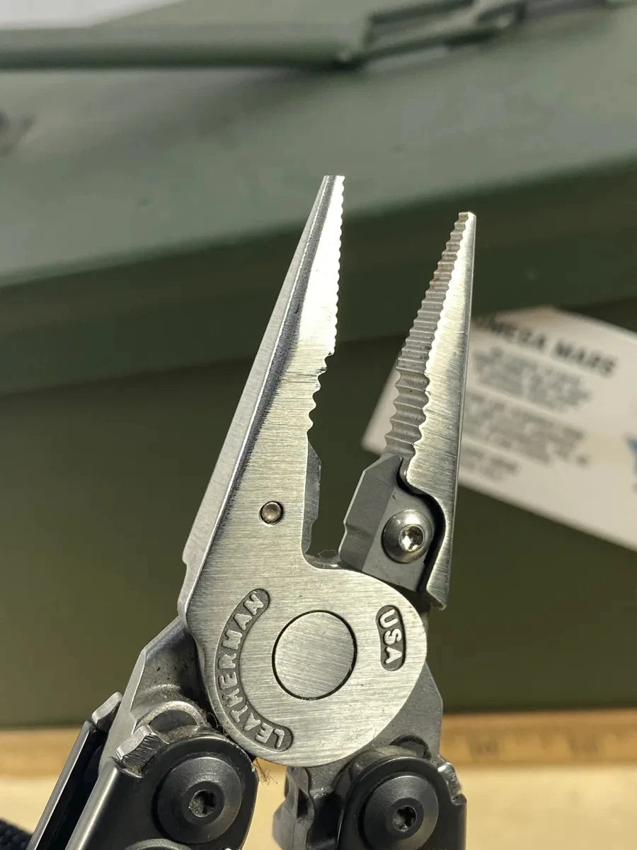 Leatherman Arc LA#1. Looks/feel brand new.