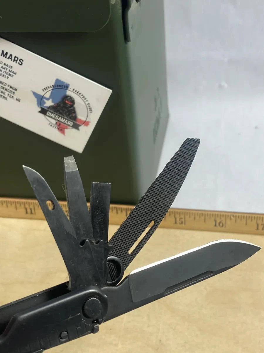 Leatherman Rebar #R12. Dirty from storage, looks/feel brand new.