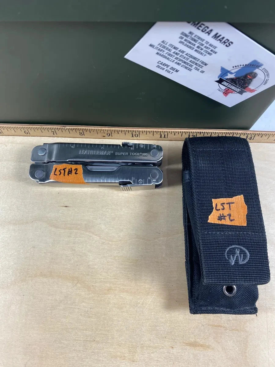 Leatherman Super Tool 300 LST#2. Looks/feel brand new. (MSRP$119.95 NEW)