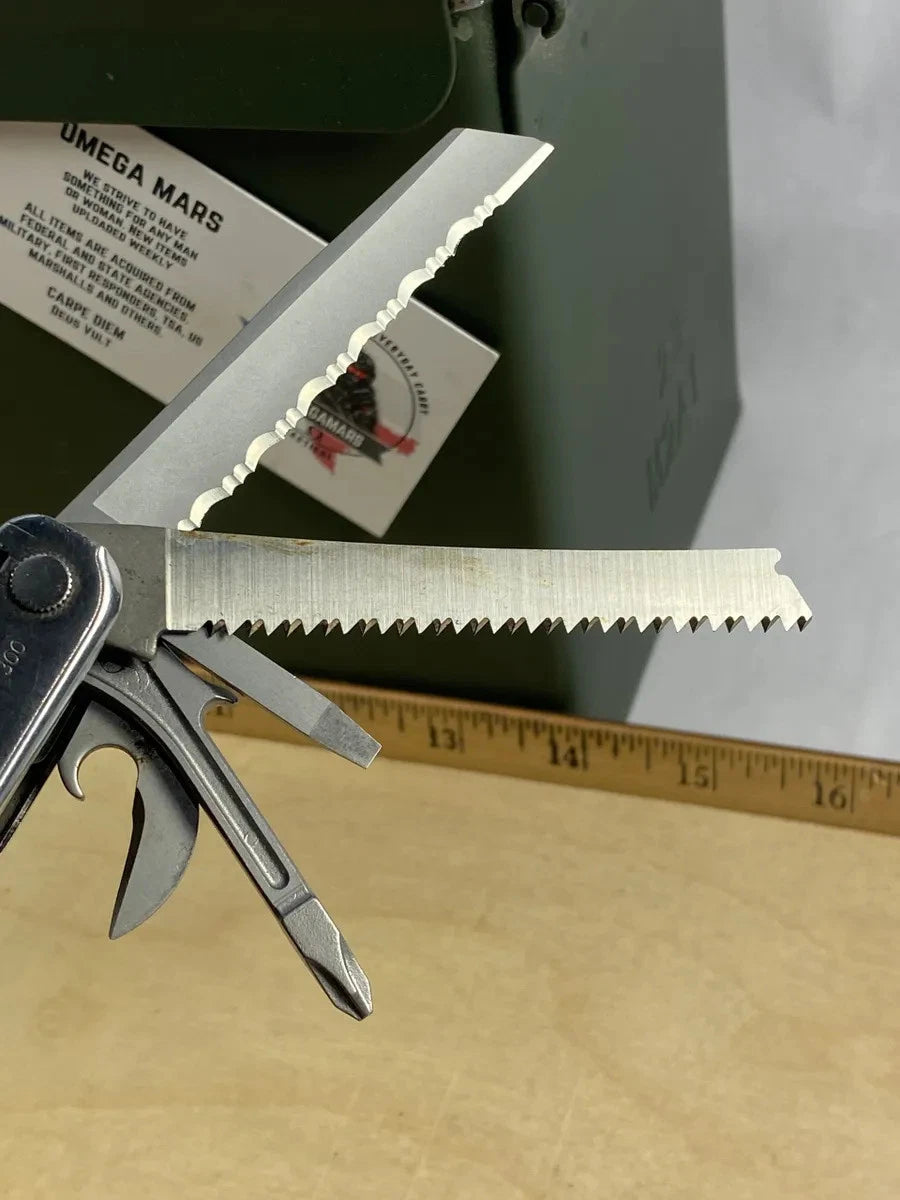 Leatherman Super Tool 300 LST#9. Light usage. (MSRP$119.95 NEW)