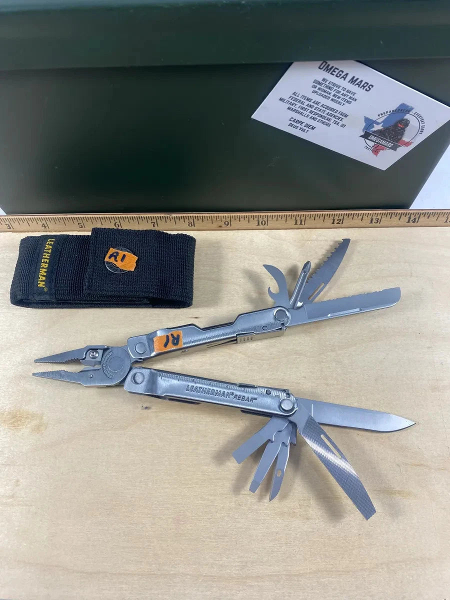 Leatherman Rebar #R1. Saw appears used, the rest looks/feels brand new.