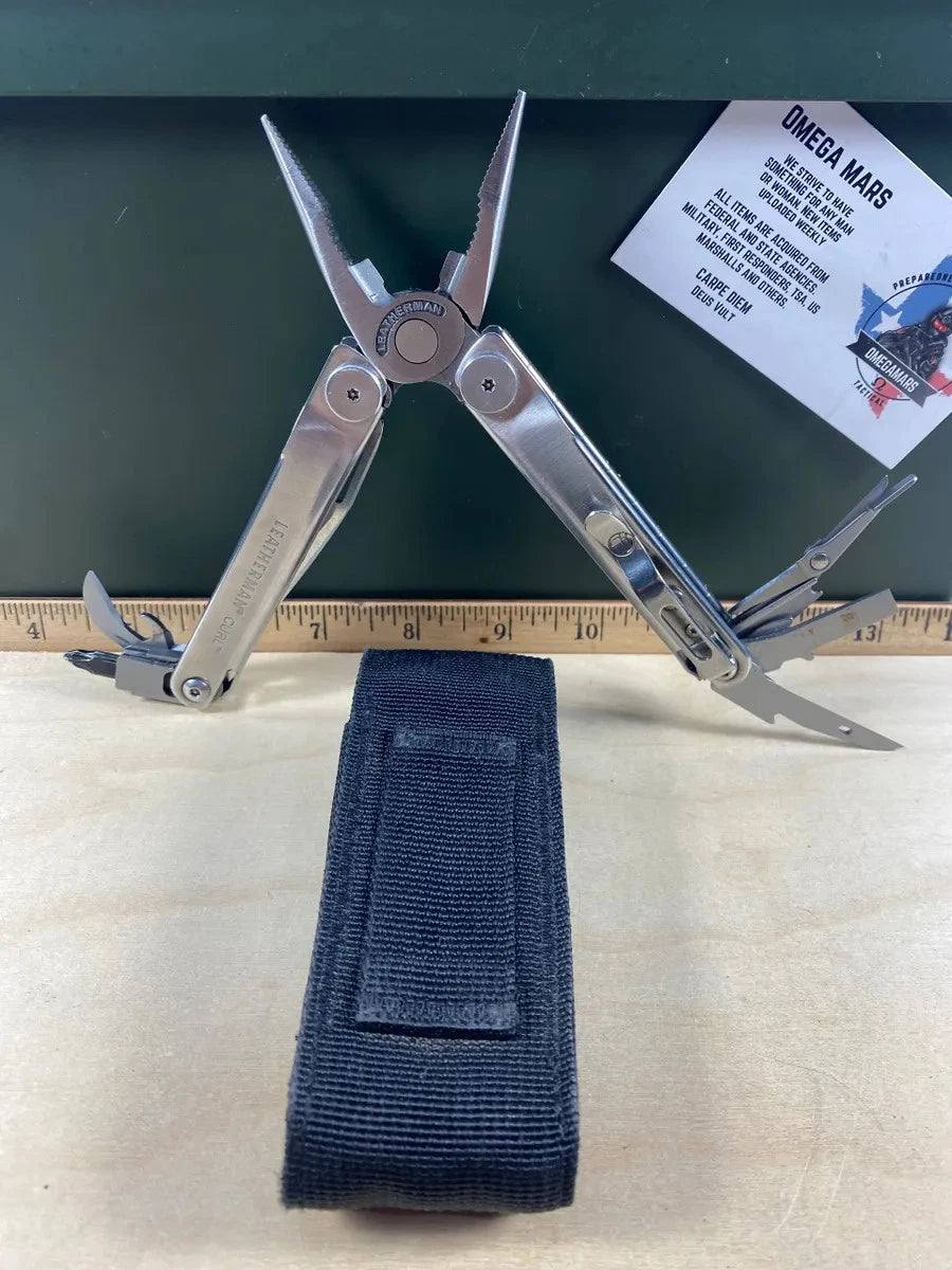 Leatherman Curl CR#2. Light usage, dirty. (MSRP $89.95 NEW)