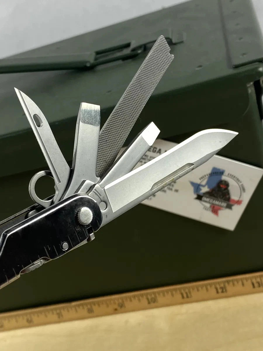 Leatherman Super Tool 300 LST#1. Looks/feel brand new. Little dirty from storage