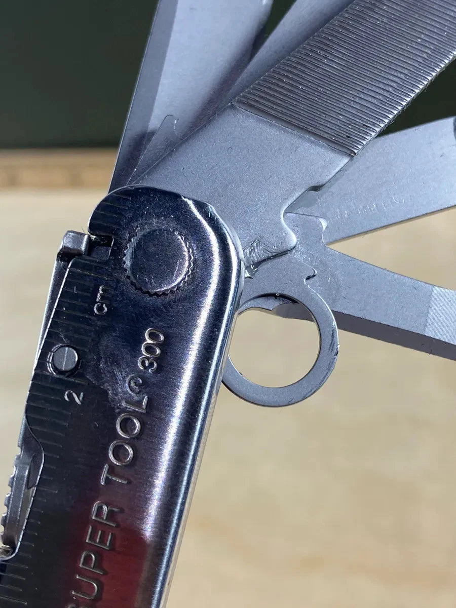 Leatherman Super Tool 300 LST#1. Looks/feel brand new. Little dirty from storage
