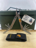 Leatherman Rebar #R6. Minimal usage. (MSRP $99.95 NEW)