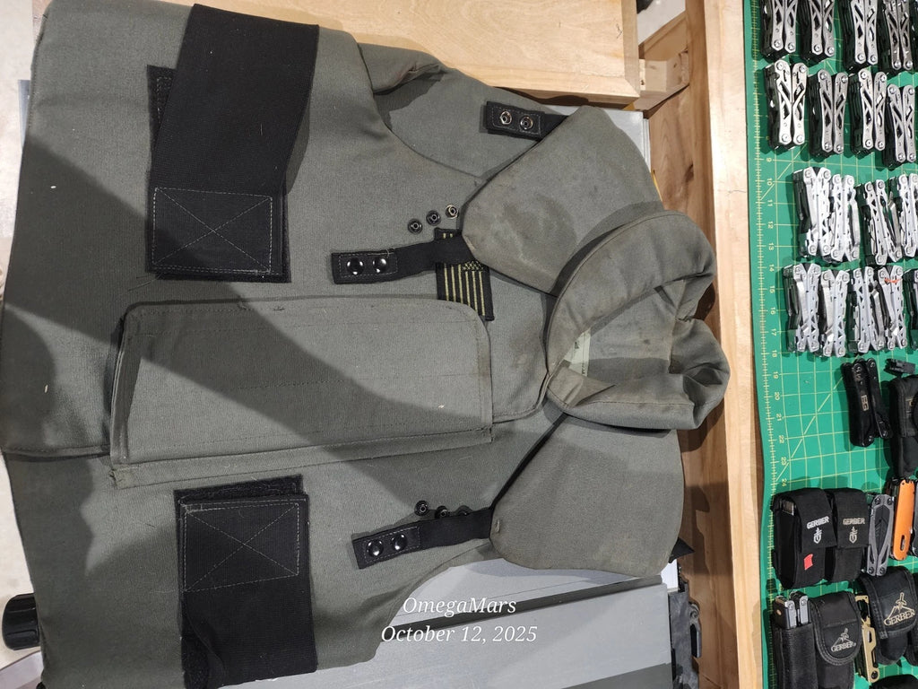 US NAVY / Police Surplus Flak vest X LG Size, Police badge attempted removal.